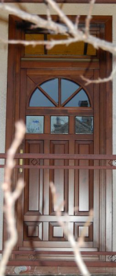 Bej&aacute;rati ajt&oacute;